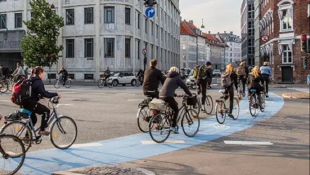 Bike Tour of Copenhagen: The Little Mermaid & Hidden Gems