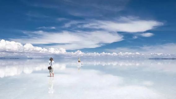 Servicio de coche privado con conductor en Bolivia/Uyuni - Espejo del cielo - Salar de Uyuni - Traslado punto a punto desde/to Hoya Andina