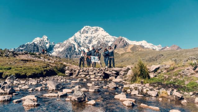 Desde Cuzco: Excursión guiada de día completo a los 7 lagos de Ausangate
