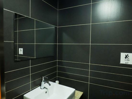 Others 5, Jiaqi Hotel, Siping