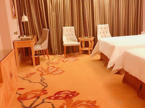 Vienna Hotel (Guangzhou Panyu Yayuncheng) - Tap to explore photos