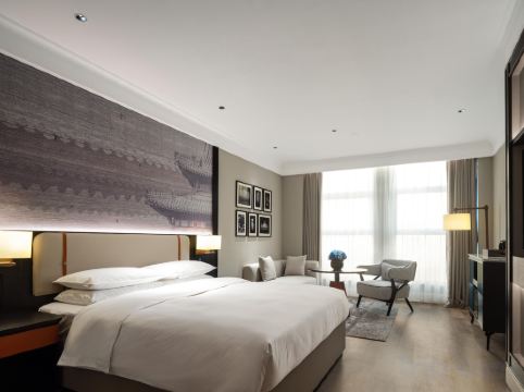 N31 Hotel Beijing Room Type - Superior Double Bed Room (Smart Guest Control + King Koil Mattress + TV Projection)