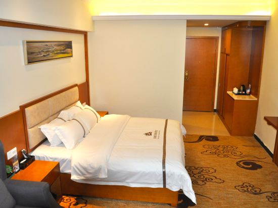 Yuhu International Hotel Room Type - Grand Scenic Boutique Suite [One Bedroom One Living Room] [Kung Fu Tea Set] [Panoramic Floor-to-Ceil