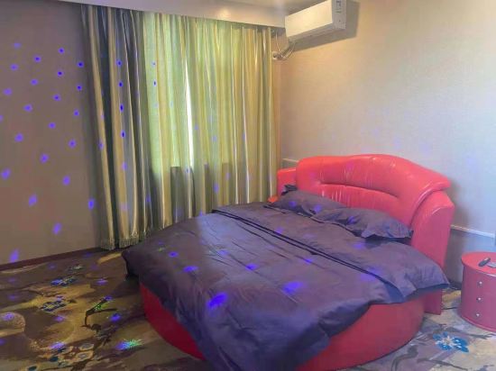 qianxunqingshe Hotel Room Type - Passionate Theme Romantic Room (Electric Adjustable Bed)