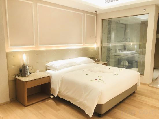 ANQING PARKVIEW INTERNATIONAL HOTEL Room Type - Business Double Bed Room｜King Koil Mattress + Kohler Bathroom + Screen Projection TV