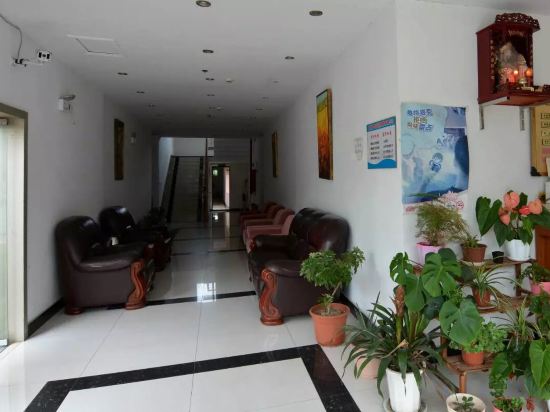 Others 5, Jiahuan Hostel, Shanghai