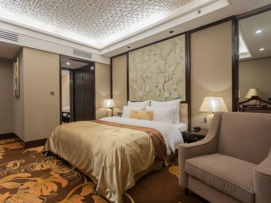 Panyu Hotel Room Type - Main Building Executive Suite B