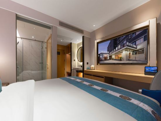 East Sacred Hotel-near Beijing Tiananmen Square,the Forbidden City,Wangfujing Street - Tap to explore photos