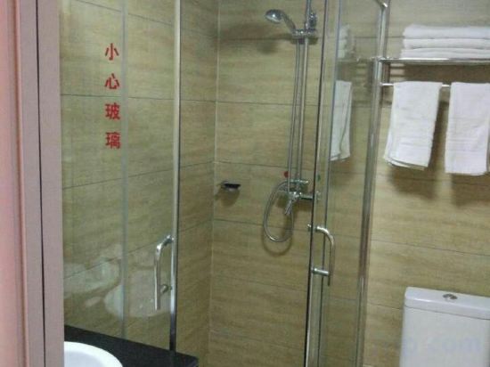 Others 3, Hotels in Siam, Yueyang
