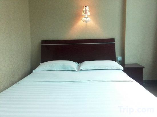 Others 3, Changjiang Hotel, Yichang