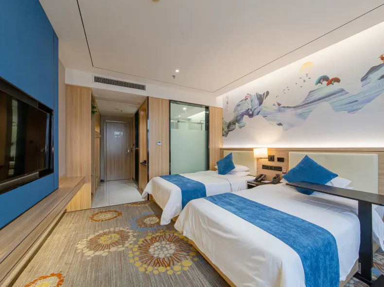 H Hotel (Hai'an High Speed Railway Station)