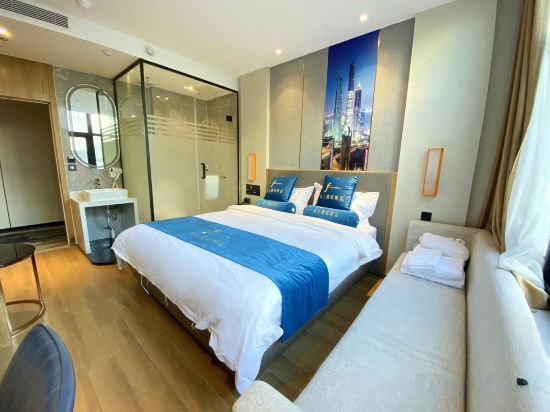 FuShi Hotel Room Type - Budget Double Room