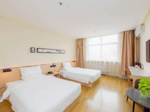 Rest Hotel (Shijiazhuang North Station Bolinzhuang Subway Station)