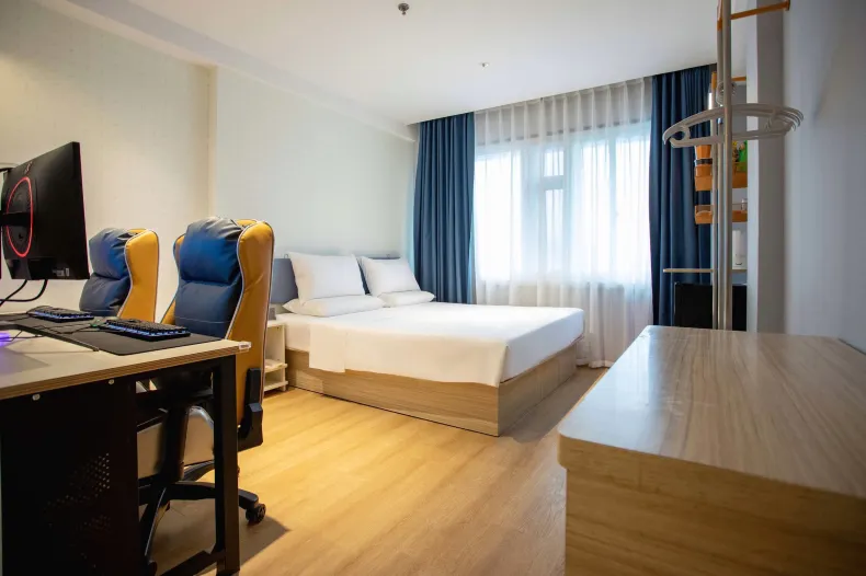 WanYoo Esports Hotel (Shanghai Train Station)