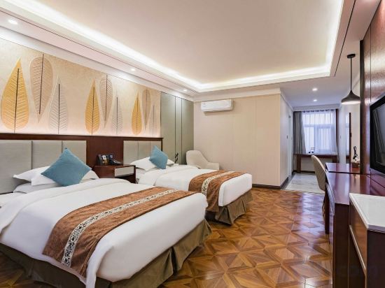 Galaxy Manor Hotel Room Type - Classic Standard Room