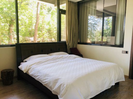 Shengshui Lianting Hostel Room Type - Liushui Cool Summer | Cozy 3-Bedroom Family Suite (Mountain View, Bathtub + Two Baths)