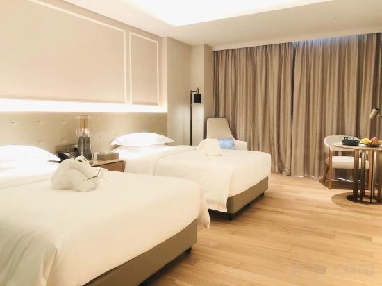 ANQING PARKVIEW INTERNATIONAL HOTEL Room Type - Business Room (2 Beds)