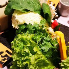 樱花墅匠说牛排火锅店 User Photo