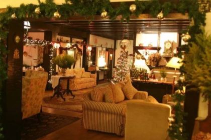 The Smokehouse Hotel and Restaurant