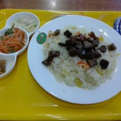 哈里克特色抓饭 User Photo