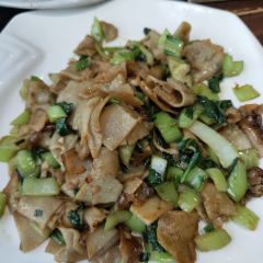 老革命饭店(白云源路店) User Photo