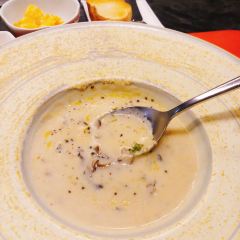 Wan Kam Hui User Photo