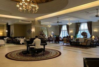 Colonial Cafe User Photo