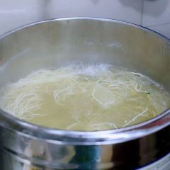HUA SHI WAN ZA MIAN User Photo