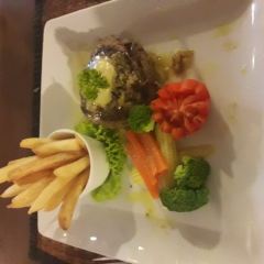 J’Noy Seafood User Photo