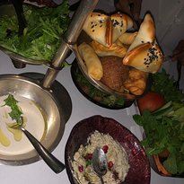 LI BEIRUT ảnh của người dùng