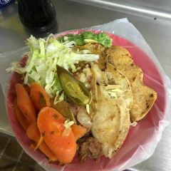 Tacos de Canasta Los Especiales User Photo