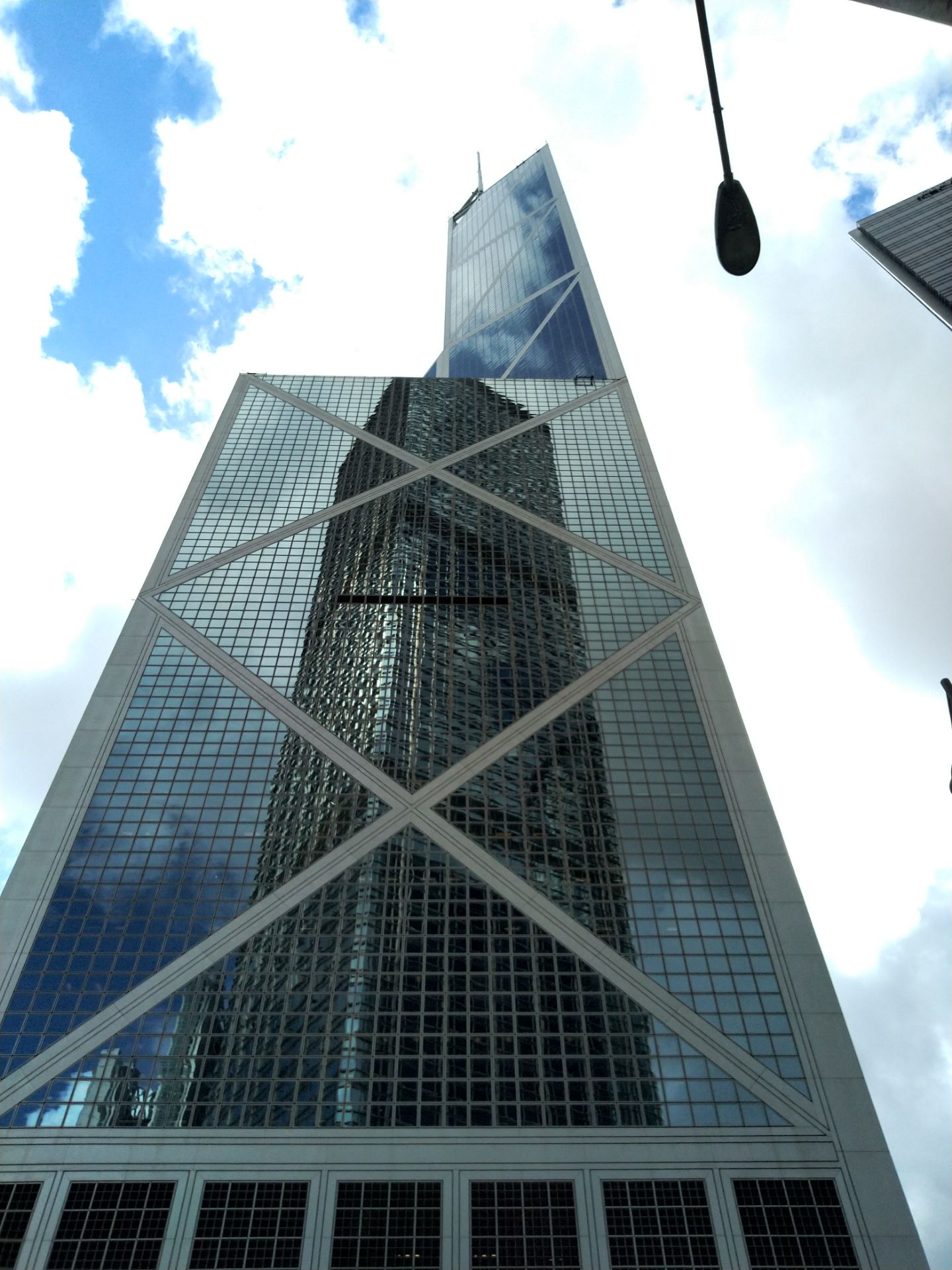 中国銀行タワーのレビュー 中国銀行タワーのチケット 中国銀行タワーの割引 中国銀行タワーの交通機関 所在地 営業時間 中国銀行タワー周辺の観光スポット ホテル グルメ Trip Com