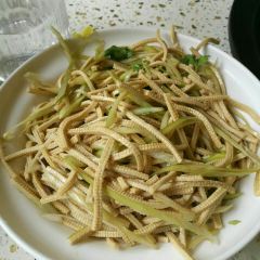 遇见海蒸汽海鲜自助(老虎石店) User Photo