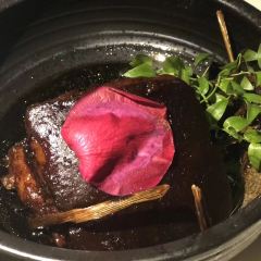 JIANG NAN YUGE User Photo