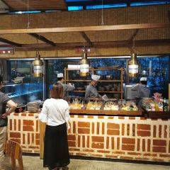 峨嵋小镇·天府小吃荟(勒泰店) User Photo