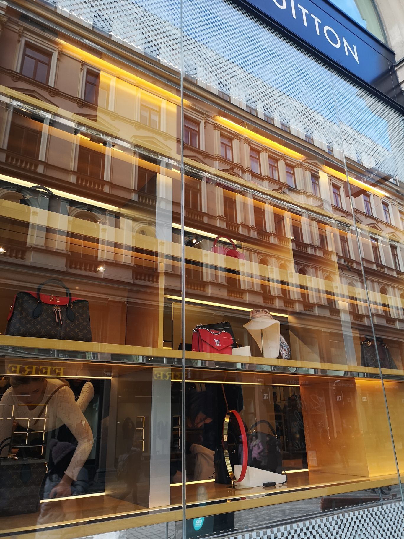 LV #louisvuitton #helsinki #finland #boyfriend