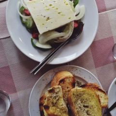 O Thanasis User Photo