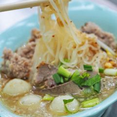 Rung Rueang Pork Noodles User Photo