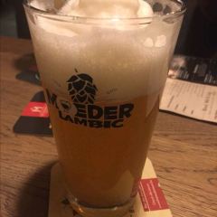 Moeder Lambic Fontainas 여행 사진