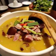 寨子里的钵钵菜(凤凰虹桥店) User Photo