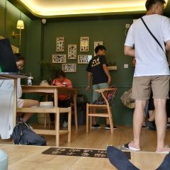 张三疯猫式奶茶&杂货铺(三友店) User Photo