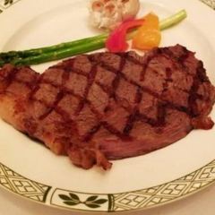 Lawry's User Photo