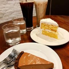 Joma Bakery Cafe That Luang User Photo