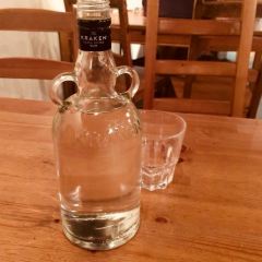 Brew Cafe & Wine Bar 여행 사진