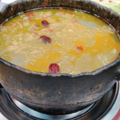 Cuihua Stone Pot Restaurant with Local features User Photo