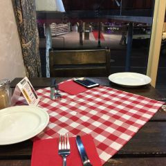 Brat Haus User Photo