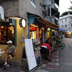 The Pink Pig Music Bar and Restaurant User Photo