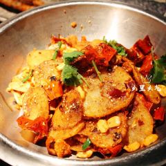 晓疆山·大美新疆菜(白玉兰广场店) User Photo