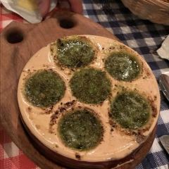 Petit Paris User Photo