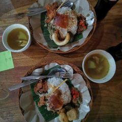 Warung Babi Guling Pak Malen User Photo